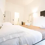 Hall Inn B&B In Center